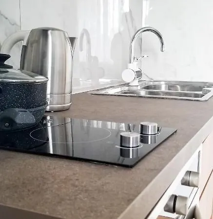 Spacious And Cozy - Ajia Apartmán *