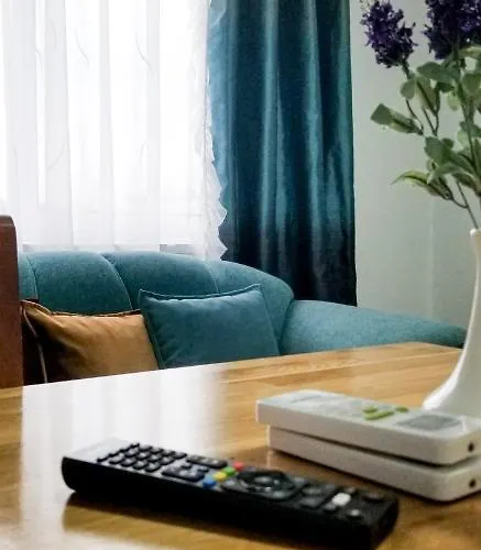 Spacious And Cozy - Ajia Apartment *