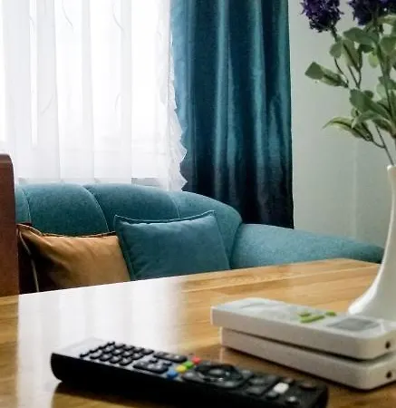 Spacious And Cozy - Ajia Apartment *