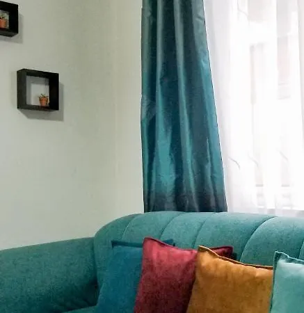 Appartement Spacious And Cozy - Ajia *