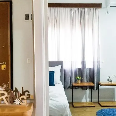 Spacious And Cozy - Ajia דירה *