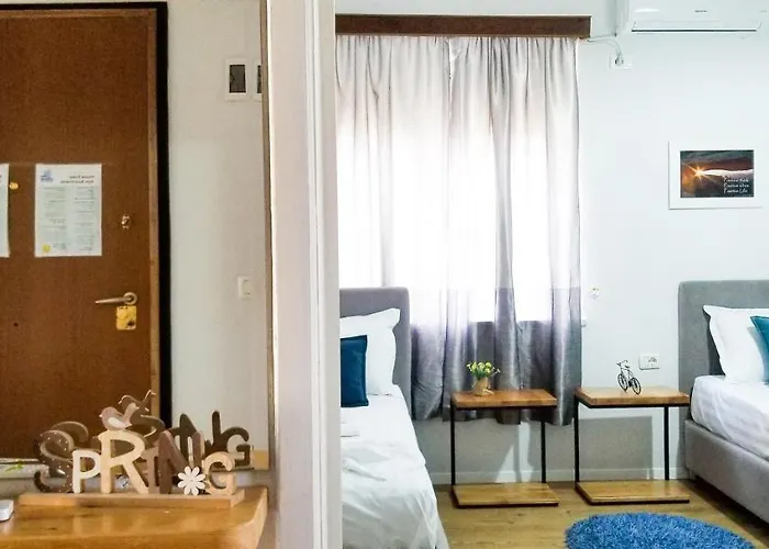 Spacious And Cozy - Ajia Апартаменты *