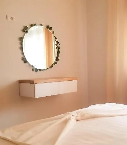 Spacious And Cozy - Ajia Апартаменты Тирана